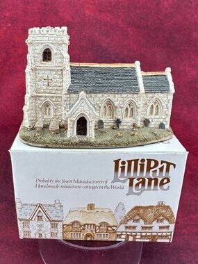 VINTAGE LILLIPUT LANE ST. MARYS CHURCH, HANDMADE AND HAND PAINTED IN 1985 YEAR